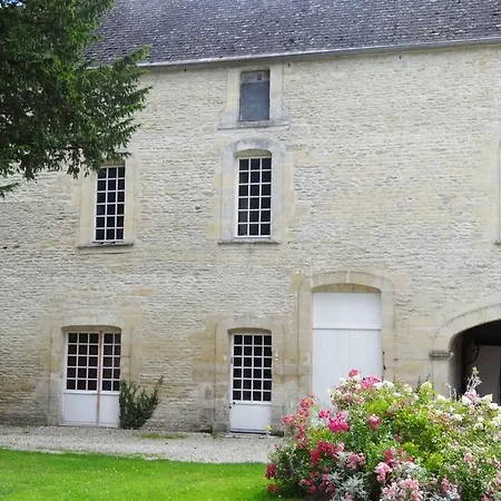 Le Logis Du Marais Guest house Lasson